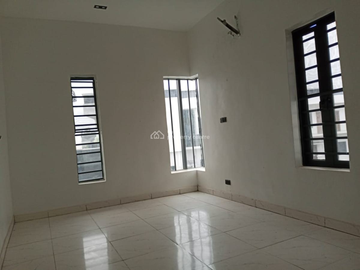 5bedroom Detached House, Royal Pine Estate, Orchid, Lekki, Lagos, Detached Duplex for Rent
