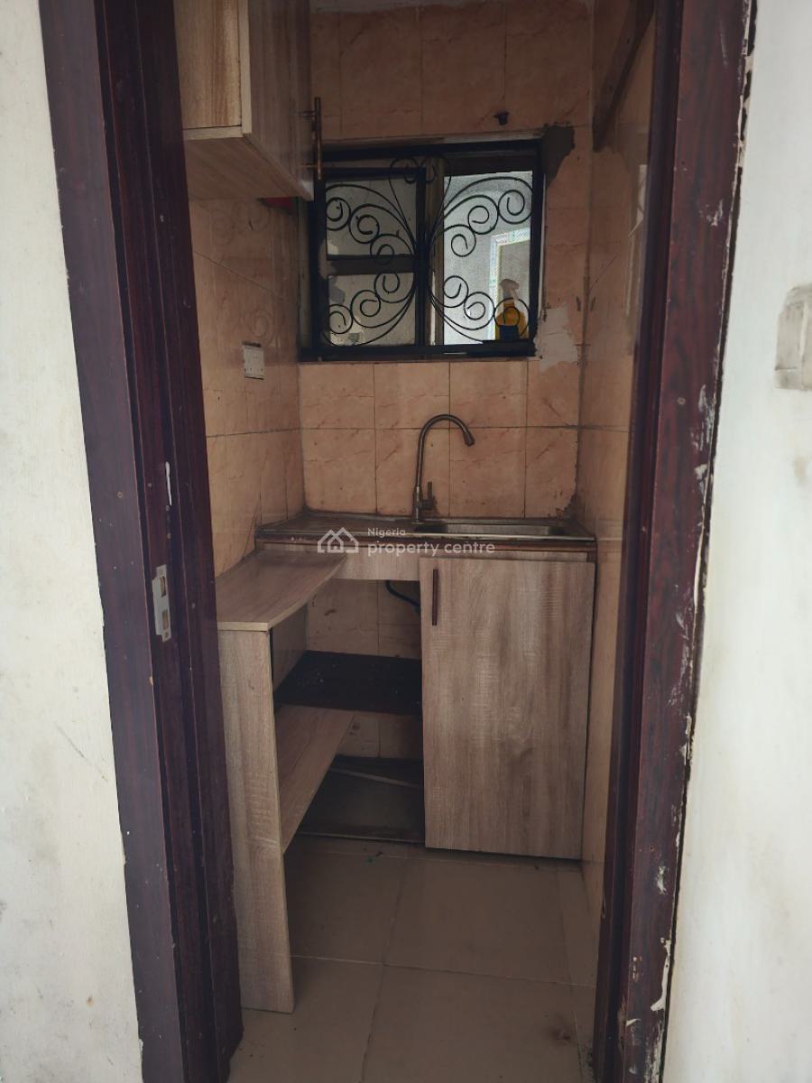 1 Room Selfcon, Lekki Phase 1, Lekki, Lagos, Flat / Apartment for Rent