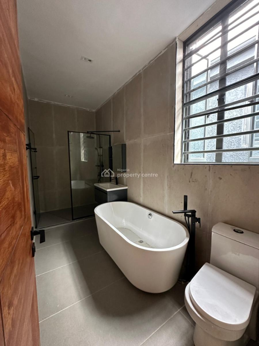 Well Finished 5 Bedroom Detached House with a Room Bq, Lekki Phase 1, Lekki, Lagos, Detached Duplex for Sale