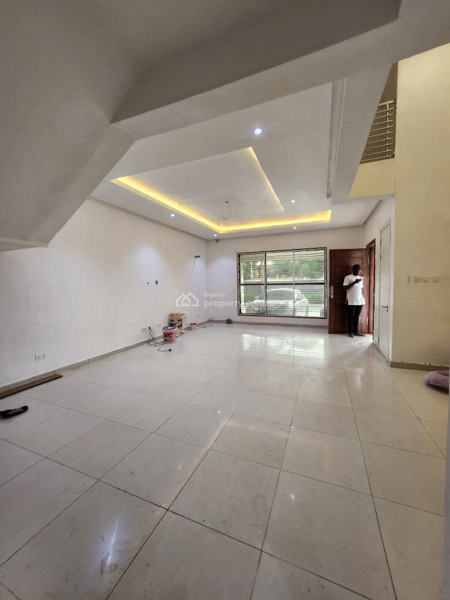 Spaciously Built 4-bedroom Terrace Duplex (all Rooms Ensuite), Ologolo, Ologolo, Lekki, Lagos, Terraced Duplex for Rent