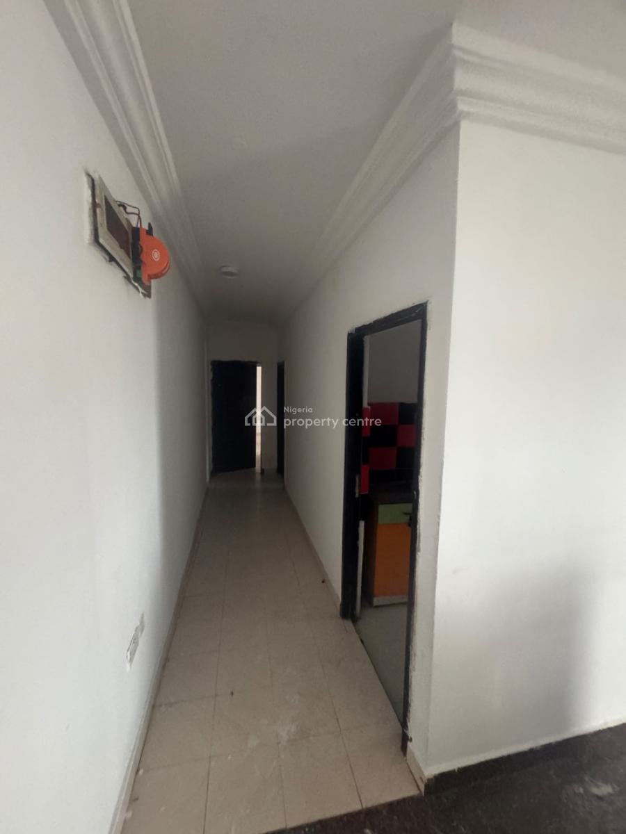 Must Go Today: a 2 Bedrooms Apartment, Off Freedom Way, Lekki Phase 1, Lekki, Lagos, Flat / Apartment for Rent