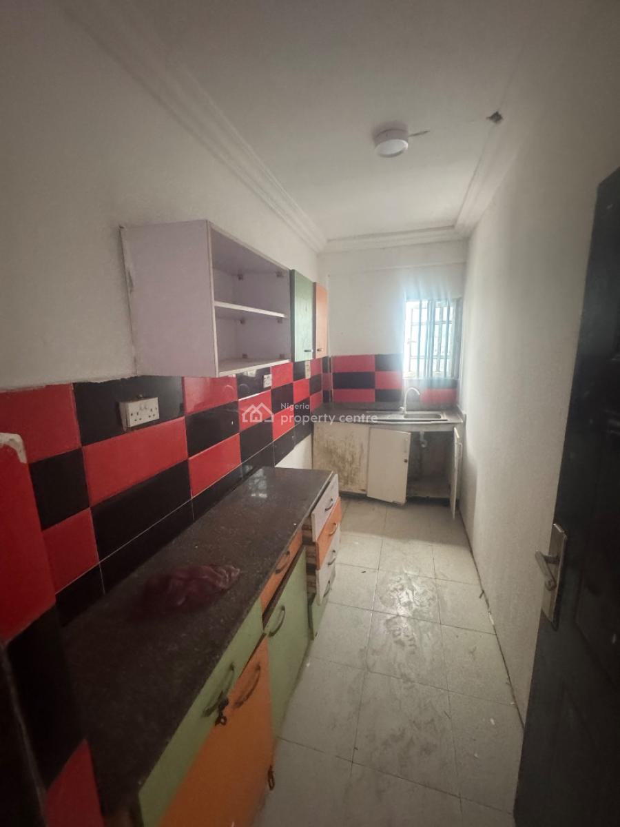 Must Go Today: a 2 Bedrooms Apartment, Off Freedom Way, Lekki Phase 1, Lekki, Lagos, Flat / Apartment for Rent