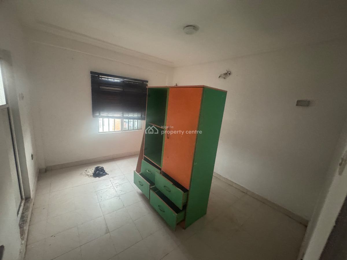 Must Go Today: a 2 Bedrooms Apartment, Off Freedom Way, Lekki Phase 1, Lekki, Lagos, Flat / Apartment for Rent