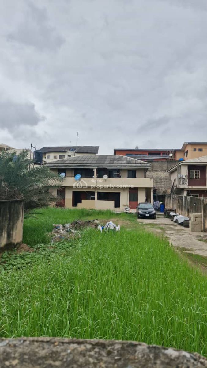 Block of 6 Flats on 905sqm Land, Josodat Estate, Soluyi, Gbagada, Lagos, Block of Flats for Sale