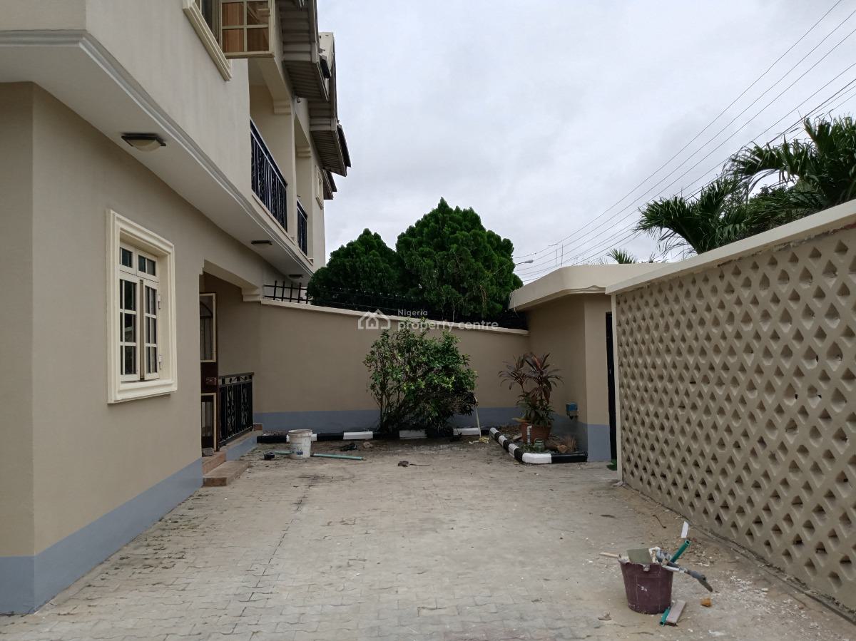 4 Bedrooms Flat, Only One Unit Left, Lekki Phase 1, Lekki, Lagos, Flat / Apartment for Rent