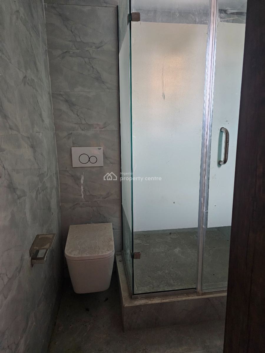 3 Bedrooms Flat with Bq, Lekki Phase 1, Lekki, Lagos, Flat / Apartment for Rent