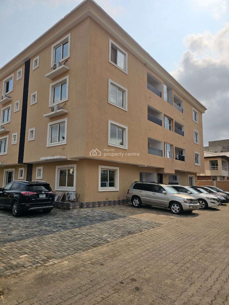 3 Bedrooms Flat with Bq, Lekki Phase 1, Lekki, Lagos, Flat / Apartment for Rent