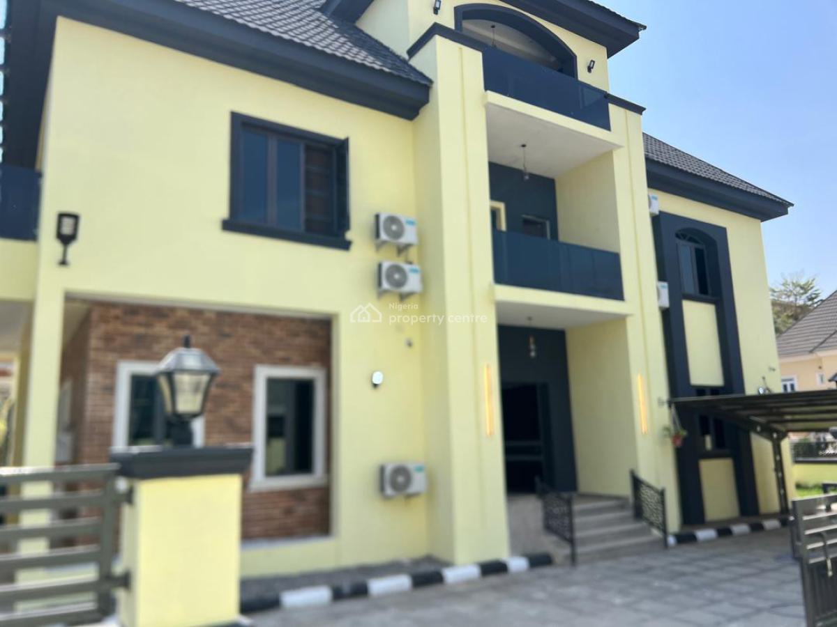 Brand New Stunning 5bedrooms Semi-detached Duplex with a Room Bq, Off Adamu Alero Street, Guzape District, Abuja, Semi-detached Duplex for Rent