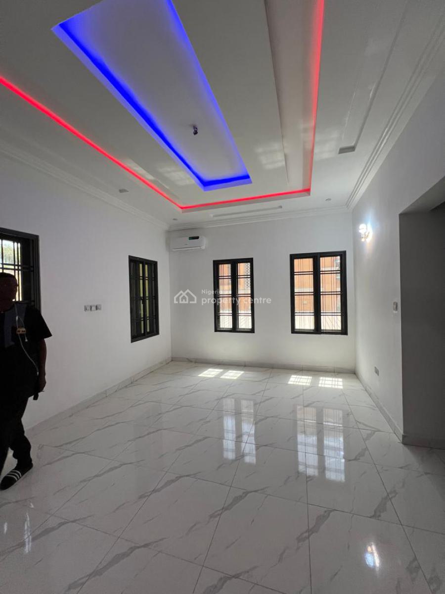 Brand New Stunning 5bedrooms Semi-detached Duplex with a Room Bq, Off Adamu Alero Street, Guzape District, Abuja, Semi-detached Duplex for Rent