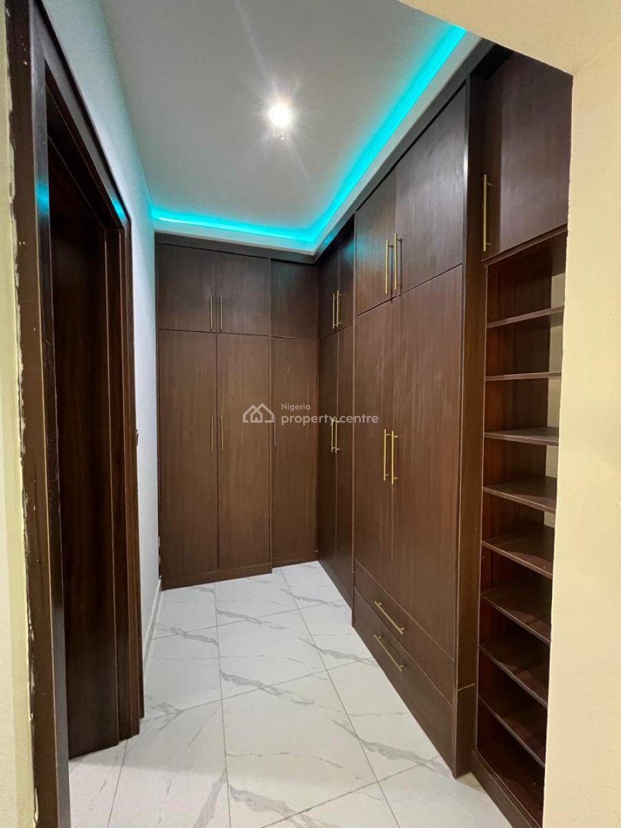 Brand New Stunning 5bedrooms Semi-detached Duplex with a Room Bq, Off Adamu Alero Street, Guzape District, Abuja, Semi-detached Duplex for Rent