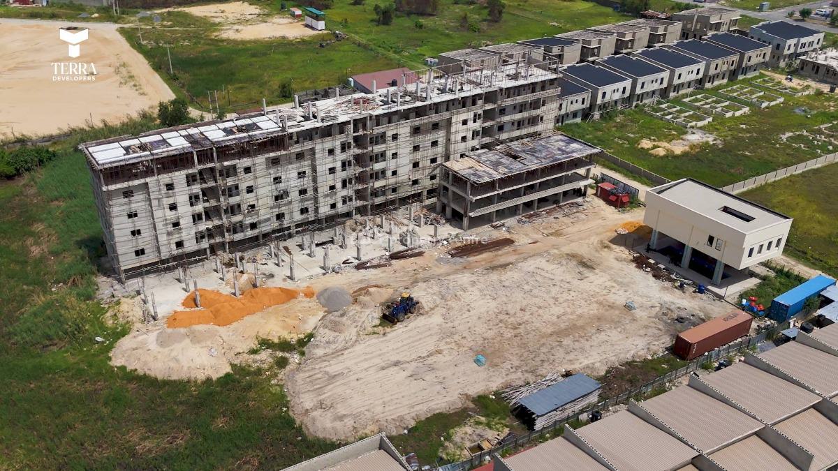 2 Bedroom Apartment with Bq Luxury Shell Finishing, Vgc, Lekki, Lagos, Block of Flats for Sale
