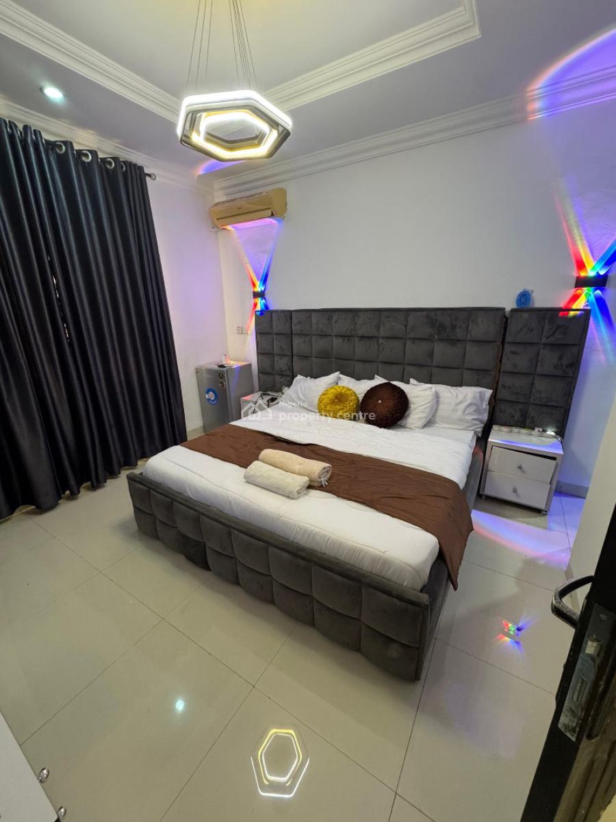 Luxury 3 Bedooms Apartment with Snookers and Other Great Amenities, Peace Estate, Clay Bus-stop, Oregun, Ikeja, Lagos, Flat / Apartment Short Let