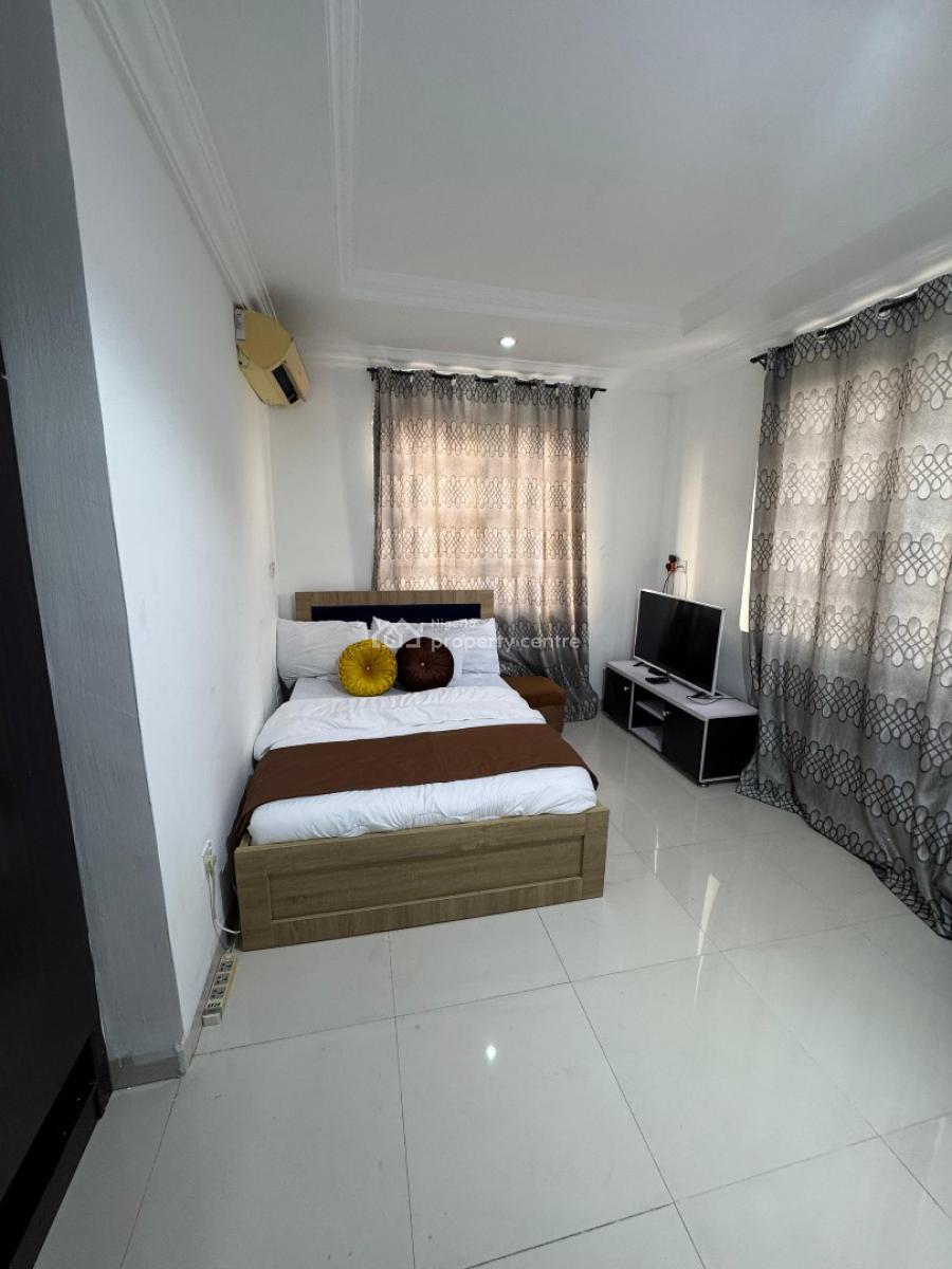 Luxury 3 Bedooms Apartment with Snookers and Other Great Amenities, Peace Estate, Clay Bus-stop, Oregun, Ikeja, Lagos, Flat / Apartment Short Let