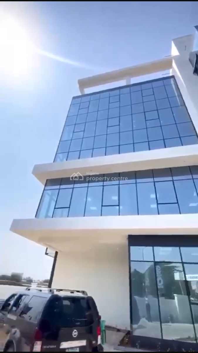 150sqm Open Plan Office Space on Ground Floor, Admiralty Way, Lekki Phase 1, Lekki, Lagos, Office Space for Rent