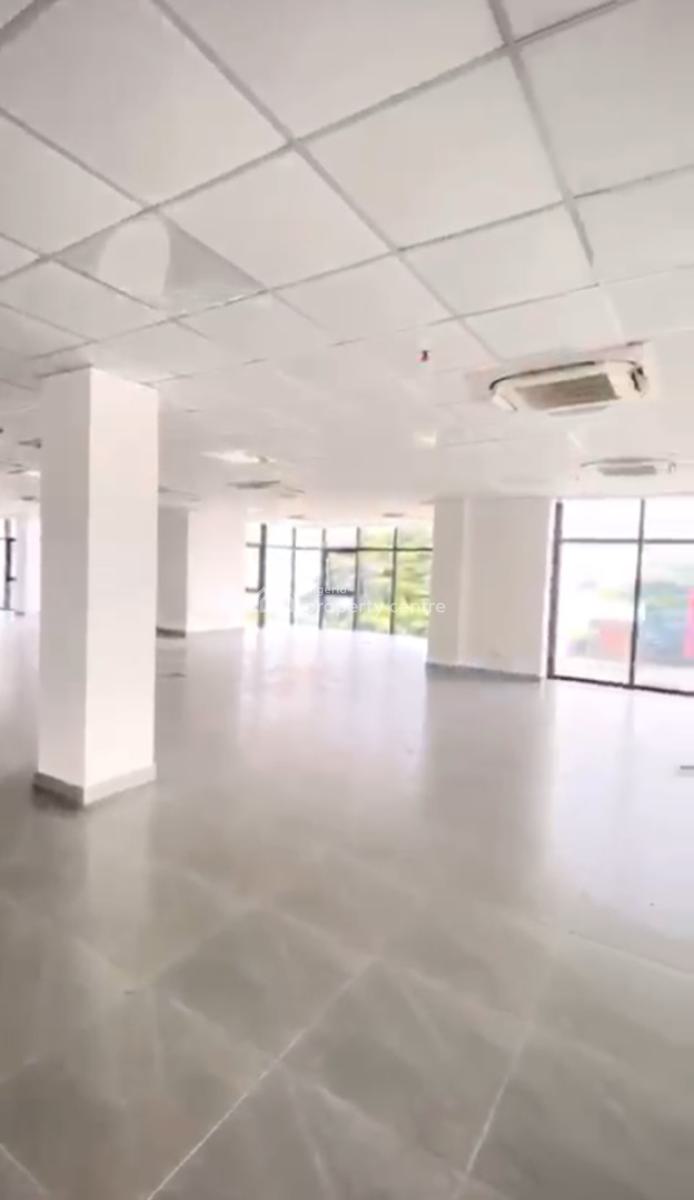 150sqm Open Plan Office Space on Ground Floor, Admiralty Way, Lekki Phase 1, Lekki, Lagos, Office Space for Rent