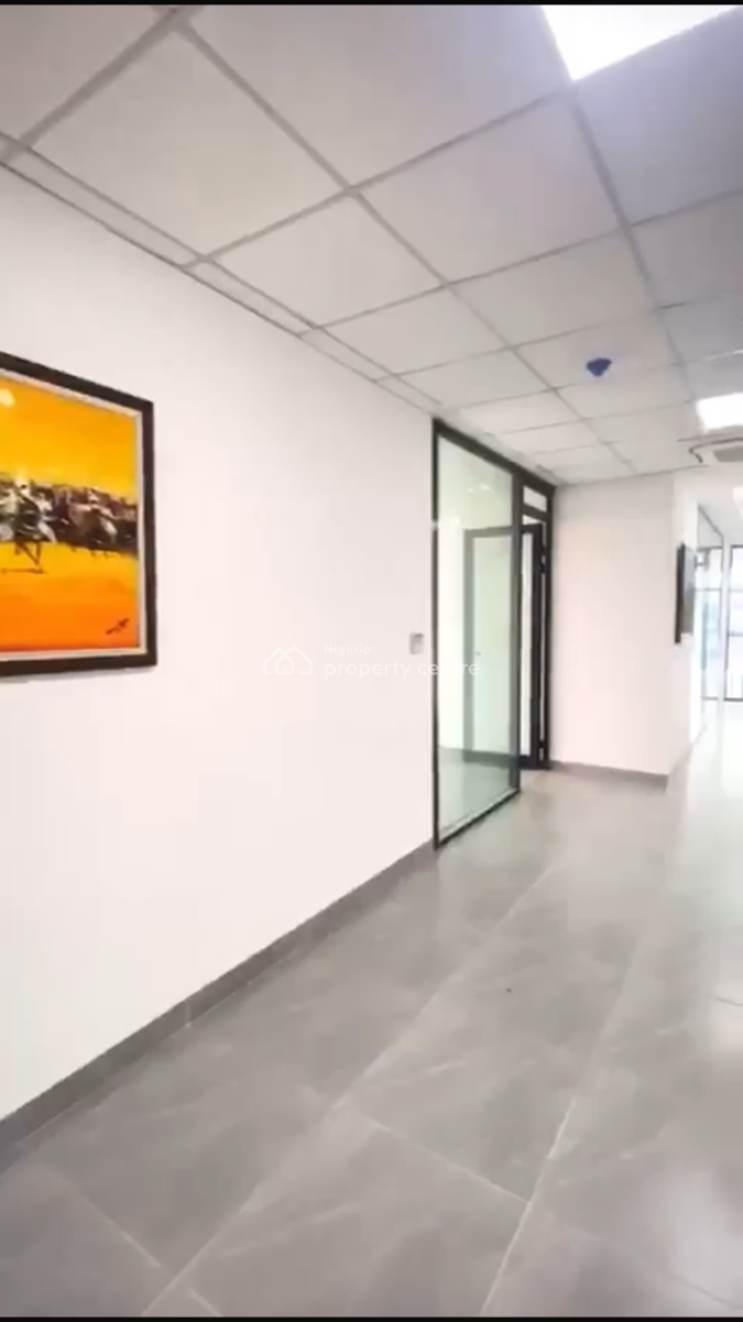 150sqm Open Plan Office Space on Ground Floor, Admiralty Way, Lekki Phase 1, Lekki, Lagos, Office Space for Rent