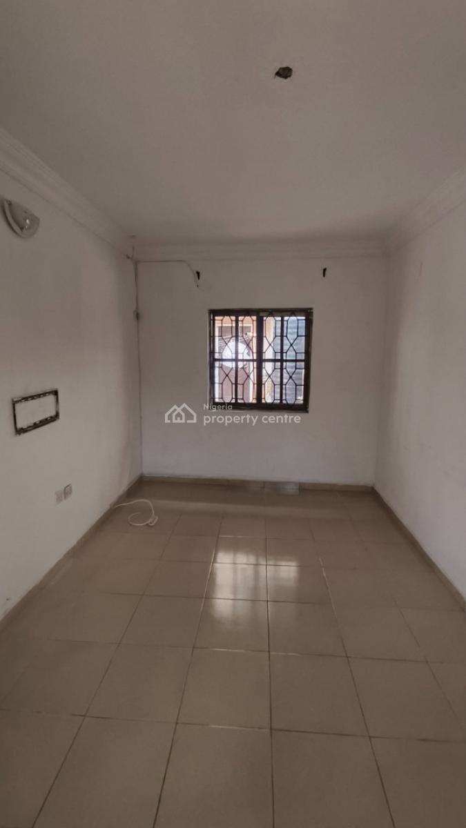 Service Mini Flat, Emerald Estate, Ilaje, Ajah, Lagos, Mini Flat (room and Parlour) for Rent