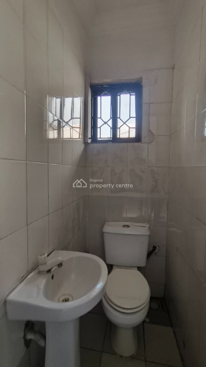Service Mini Flat, Emerald Estate, Ilaje, Ajah, Lagos, Mini Flat (room and Parlour) for Rent