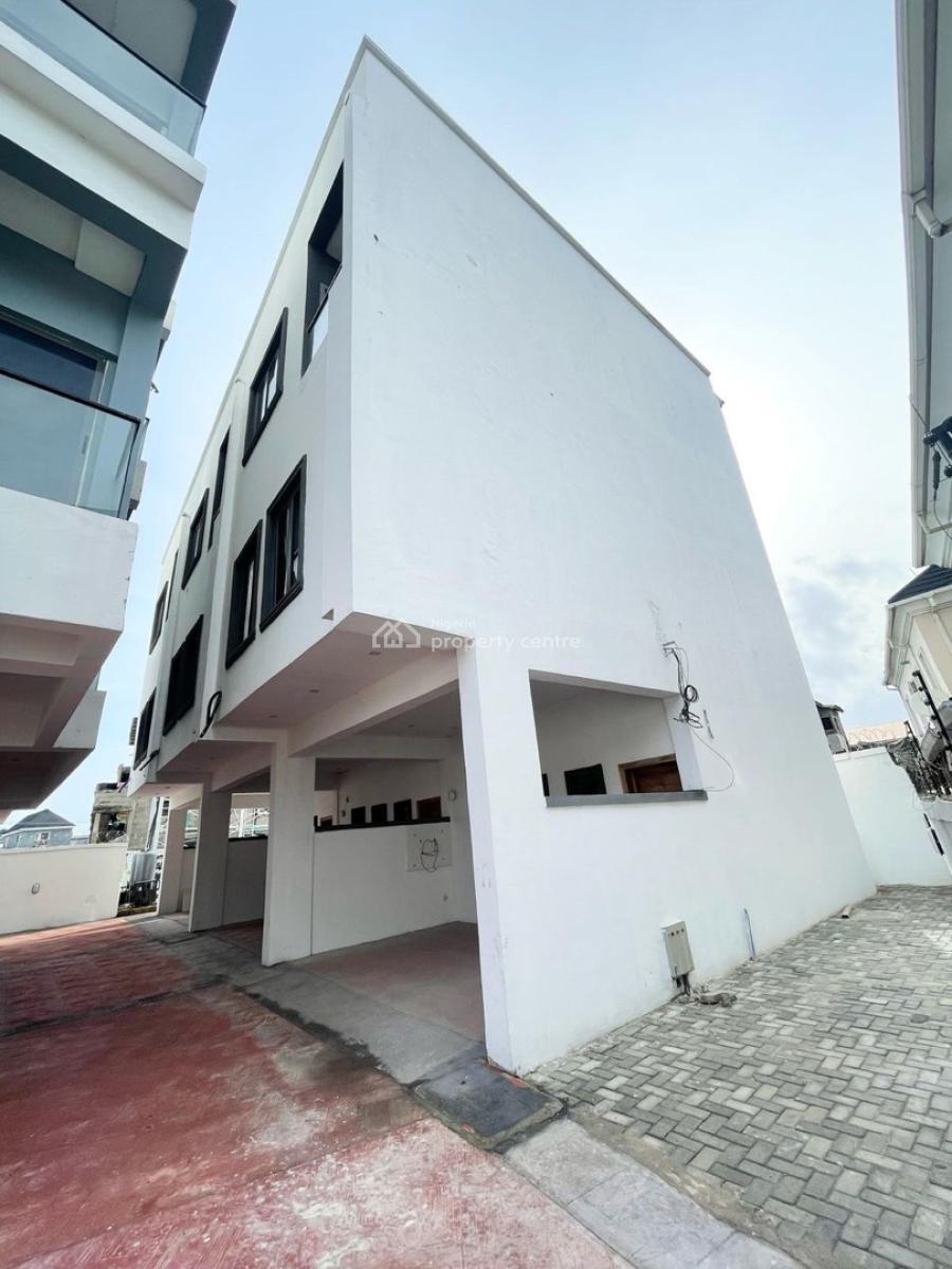 Luxurious 3bed  Terraces, Ologolo Lekki, Ologolo, Lekki, Lagos, Terraced Duplex for Sale