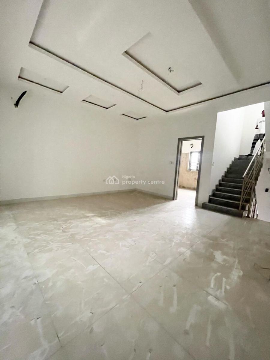Luxurious 3bed  Terraces, Ologolo Lekki, Ologolo, Lekki, Lagos, Terraced Duplex for Sale