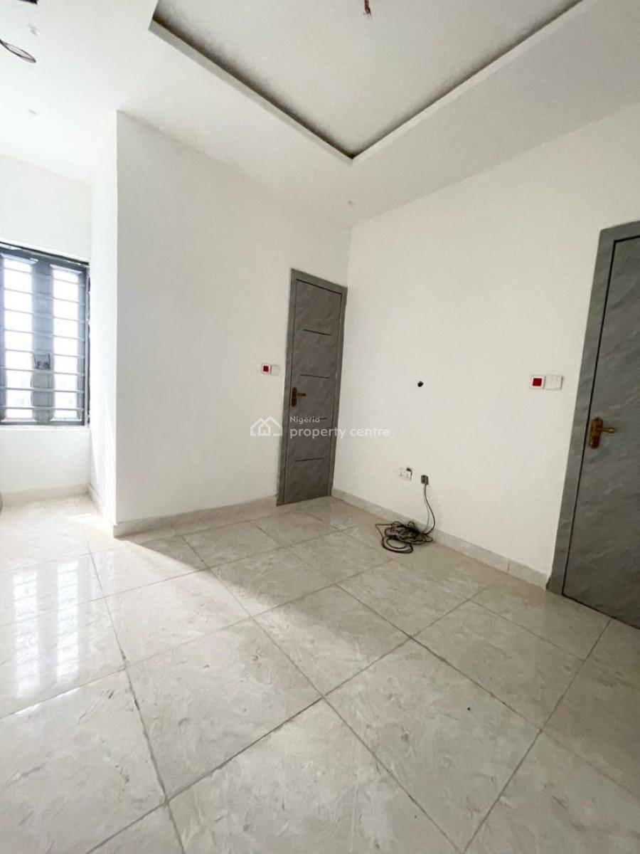 Luxurious 3bed  Terraces, Ologolo Lekki, Ologolo, Lekki, Lagos, Terraced Duplex for Sale