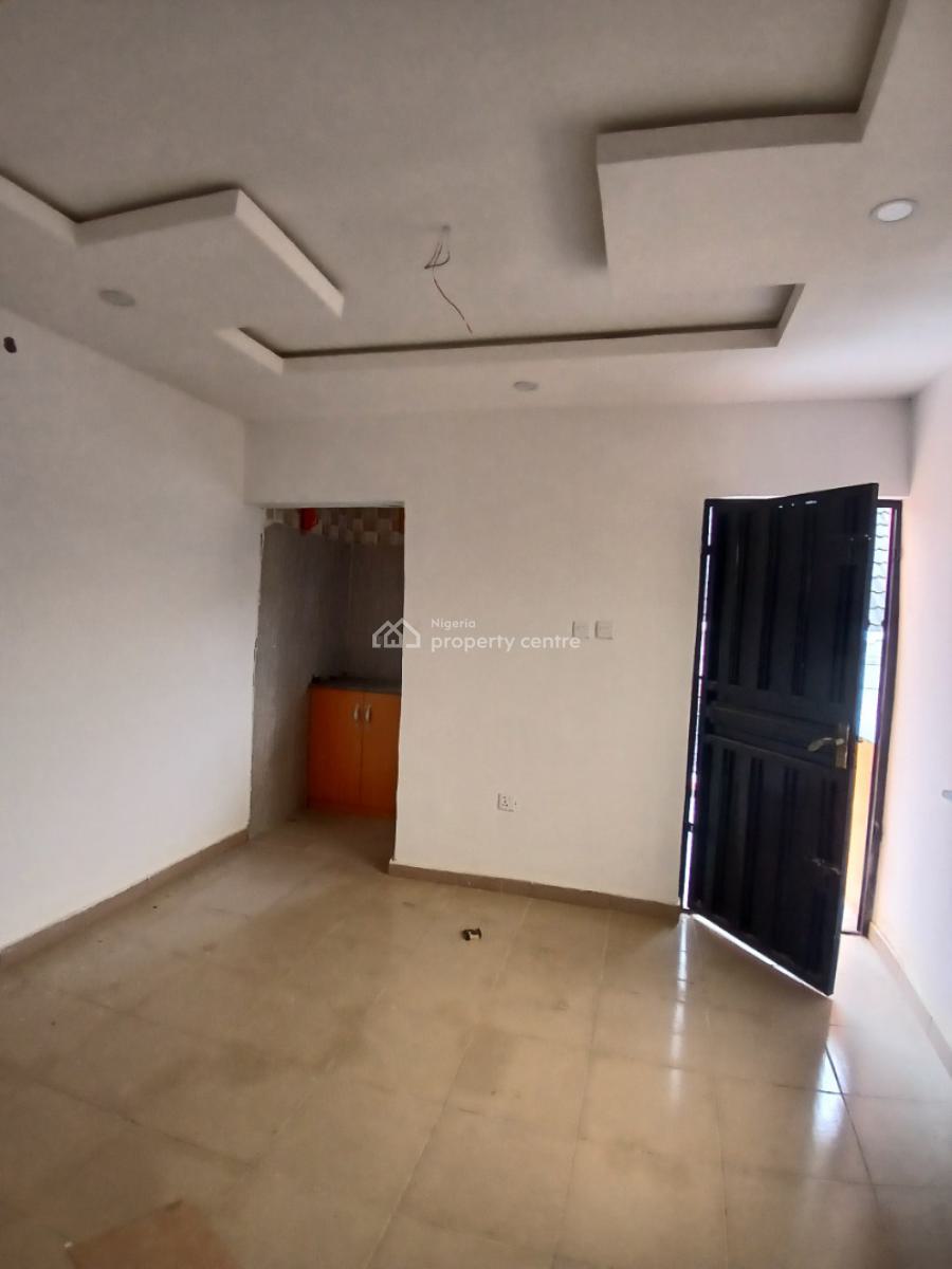 Newly Renovated Mini Flat Apartment (up & Down), Ajah, Lagos, Mini Flat (room and Parlour) for Rent