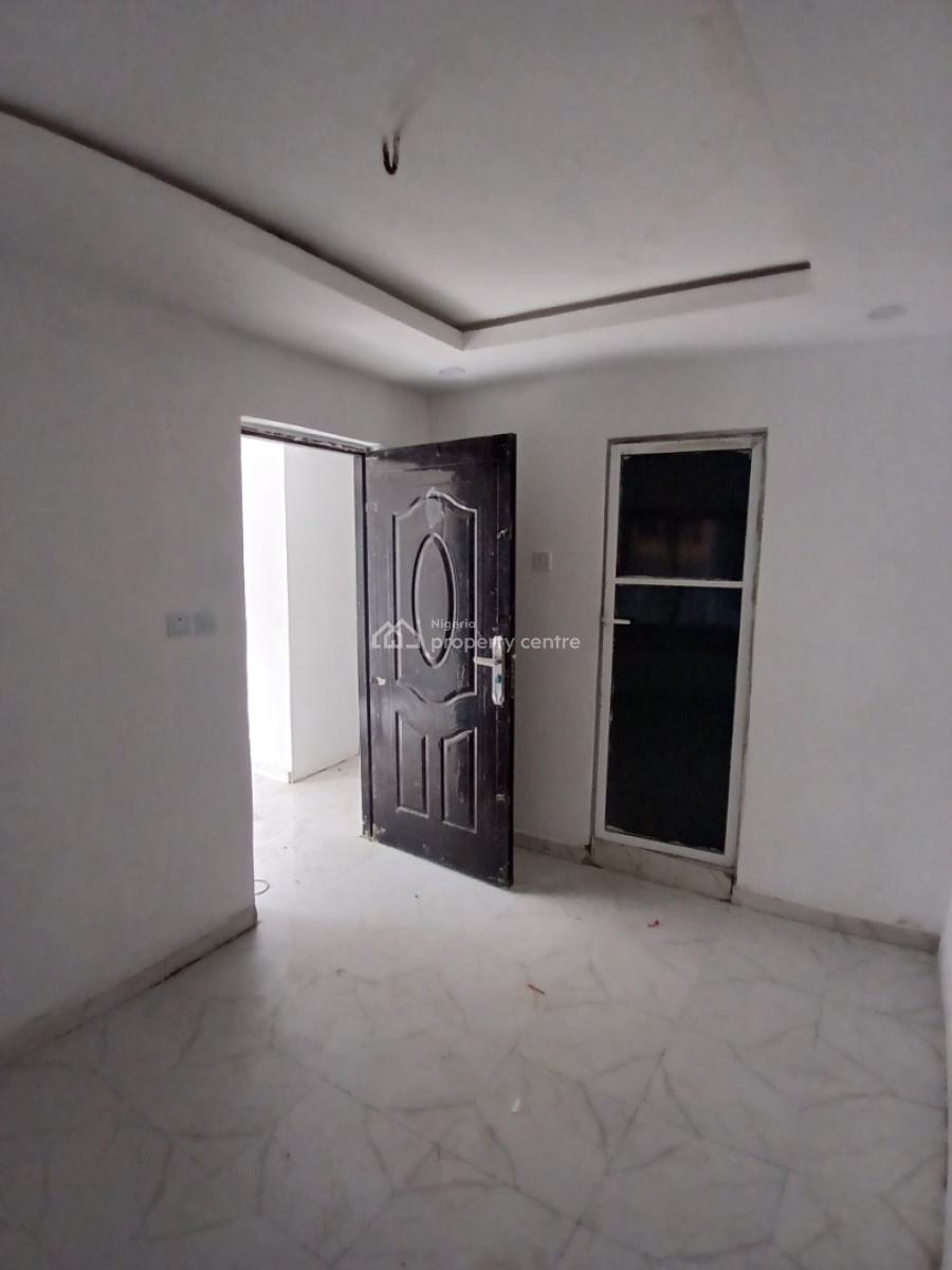 Newly Renovated Mini Flat Apartment (up & Down), Ajah, Lagos, Mini Flat (room and Parlour) for Rent