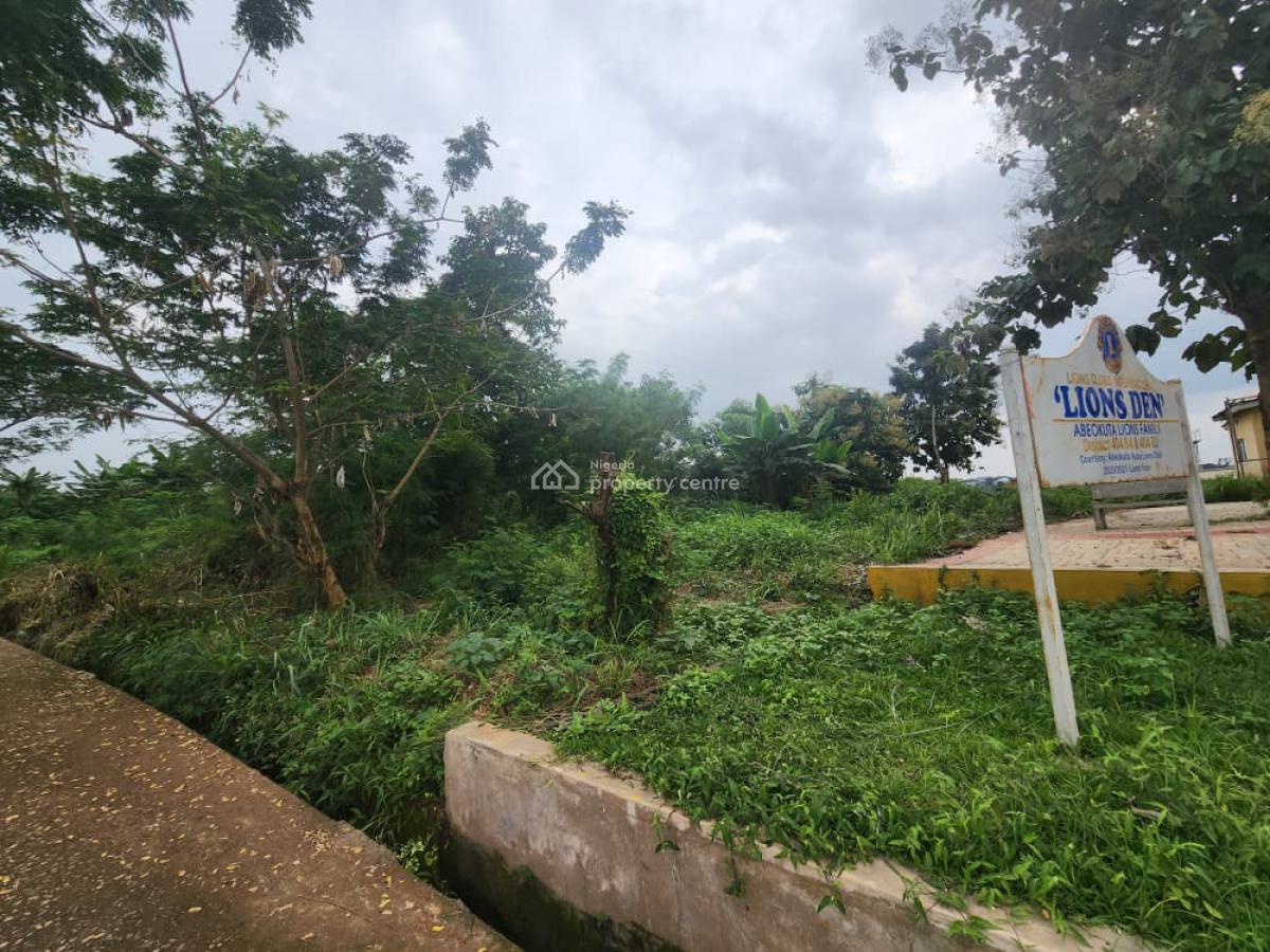 Fenced 2 Plots of Prime Land -- Oke-mosan, Abeokuta, Oke-mosan, Abeokuta, Abeokuta South, Ogun, Residential Land for Sale