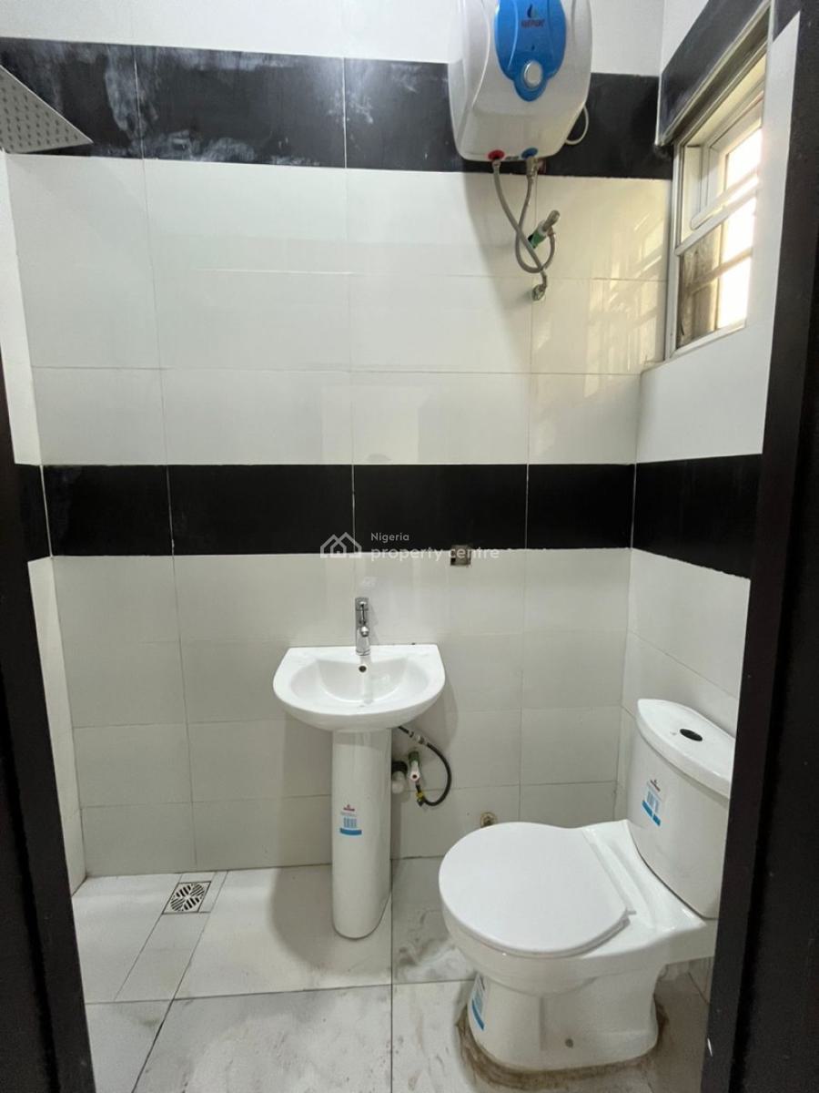 Single Room Shared Apartment..3 Month Only, Thomas Estate, Ajah, Lagos, Flat / Apartment for Rent