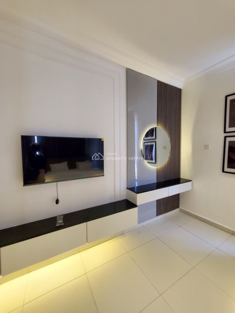 Luxury & Cozy 2 Bedroom with Swimming Pool, Ikoyi, Lagos, Flat / Apartment Short Let
