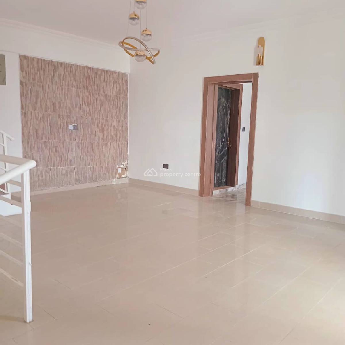 4 Bedroom Townhouse Duplex with 2 Bedrooms Bq, Lekki Phase 1, Lekki, Lagos, House for Rent