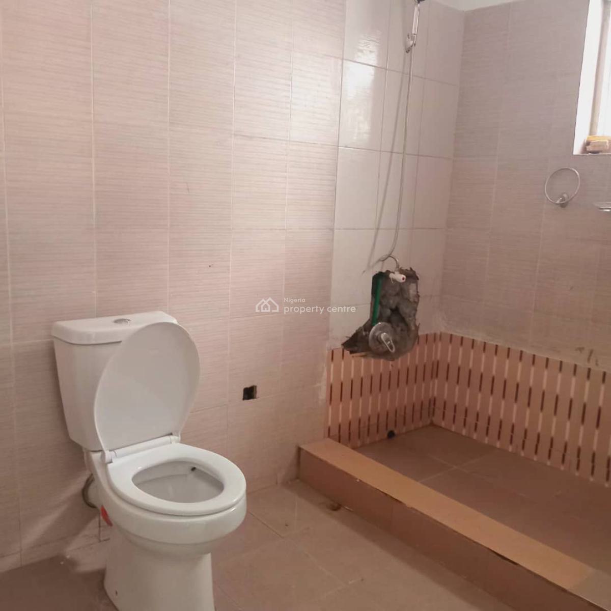 4 Bedroom Townhouse Duplex with 2 Bedrooms Bq, Lekki Phase 1, Lekki, Lagos, House for Rent