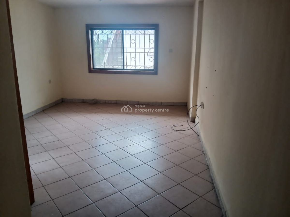 3 Bedroom Flat with a Room Bq on The Ground Floor, Abacha Estate, Ikoyi, Lagos, Flat / Apartment for Rent