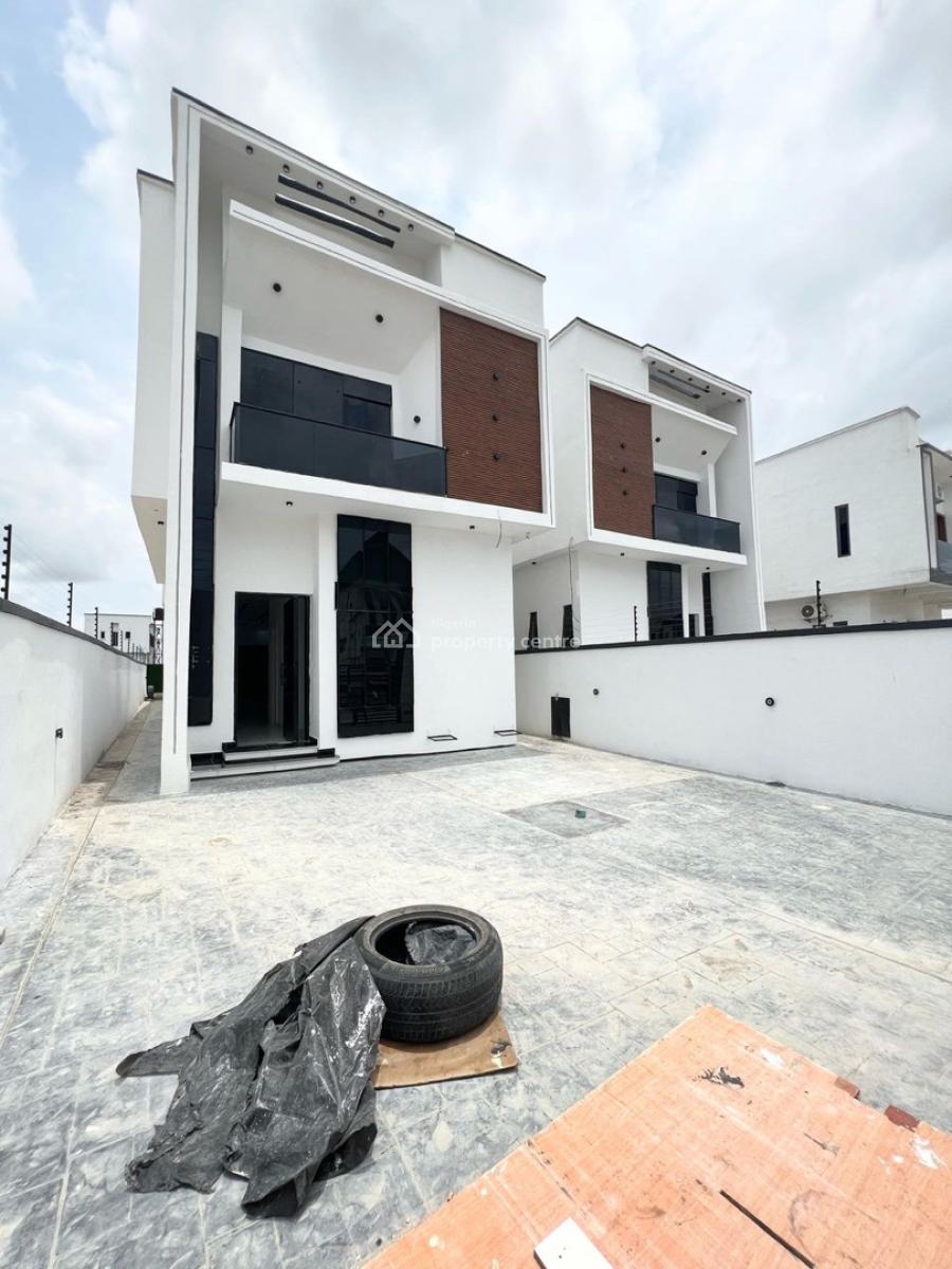 5 Bedrooms Fully-detached Duplex with Bq, Ajah, Lagos, Detached Duplex for Sale