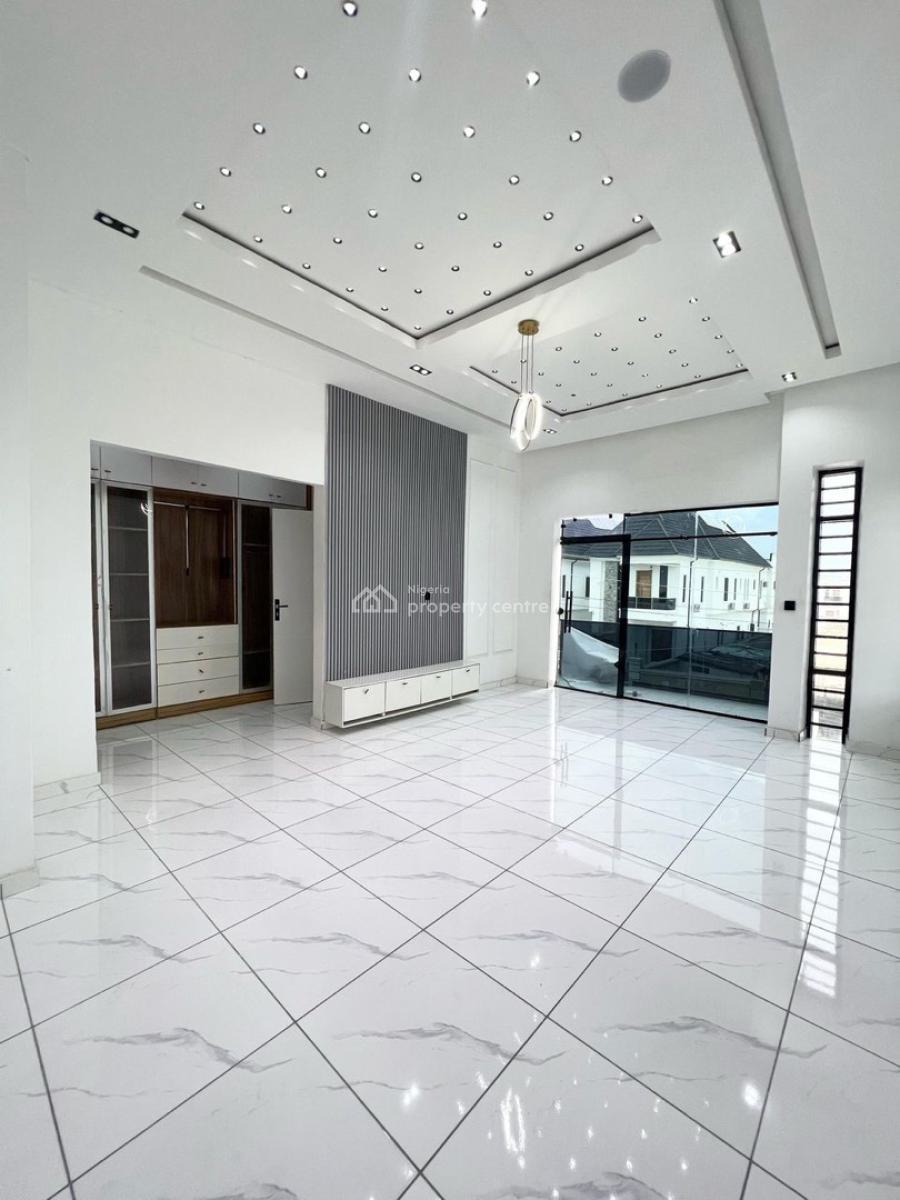 5 Bedrooms Fully-detached Duplex with Bq, Ajah, Lagos, Detached Duplex for Sale