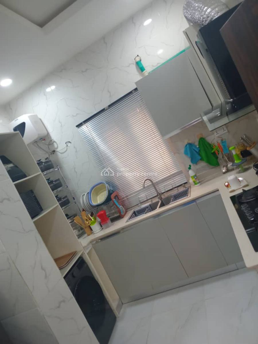 Super Distressed - Terrace Duplex @ Happyland Estate Olokonla, Sangotedo, Ajah, Lagos, Terraced Duplex for Sale