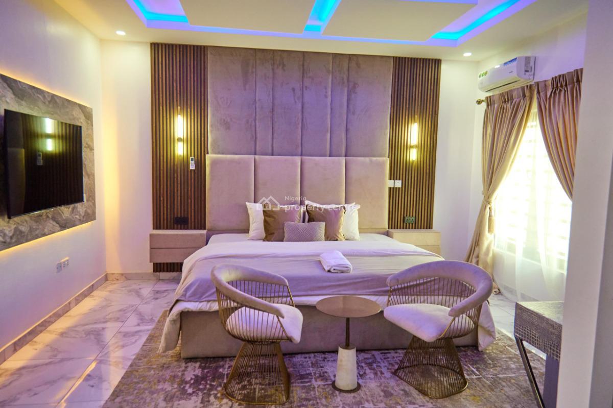 Luxury 5 Bedroom with Snooker, Table Tennis and Jacuzzi, Orchid, Lekki, Lagos, Flat / Apartment Short Let