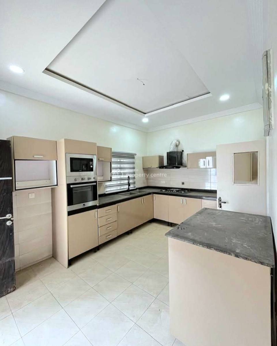Spacious 4 Bedroom Semi Detached Duplex, Ologolo, Lekki, Lagos, Semi-detached Duplex for Sale