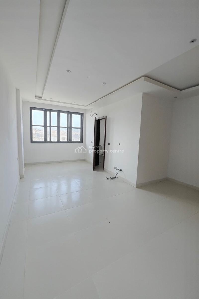 Art Deco 2 Bedroom Maisonette in a Quiet Corner, Off Freedom Way, Lekki Phase 1, Lekki, Lagos, Flat / Apartment for Rent