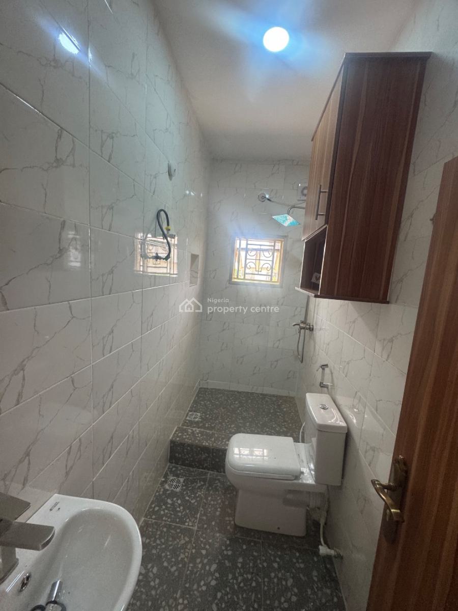 a Super Nice and Spacious 2 Bedrooms Apartment, Close to Ever-care Hospital, Lekki Phase 1, Lekki, Lagos, Flat / Apartment for Rent