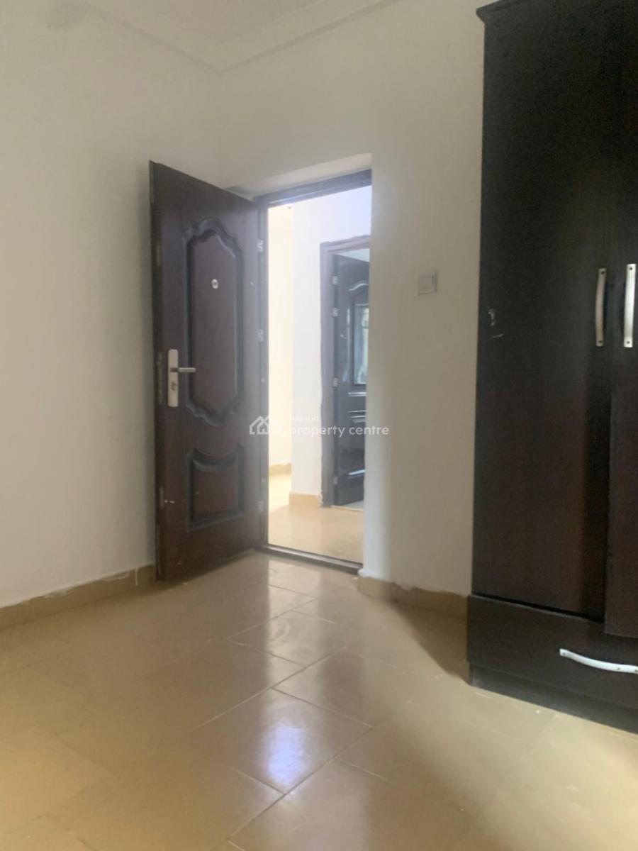 Spacious 1 Bedroom Mini Flat, Ikate, Lekki, Lagos, Mini Flat (room and Parlour) for Rent