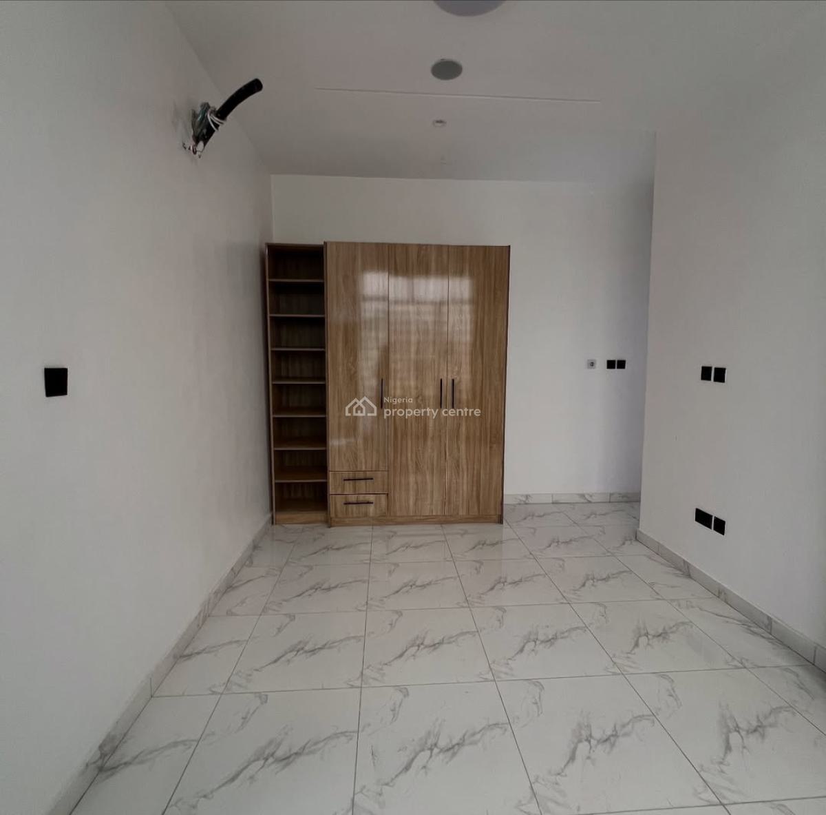 Lovely Serviced 2 Bedroom Apartment with Swimming Pool, Ologolo, Lekki, Lagos, Flat / Apartment for Sale
