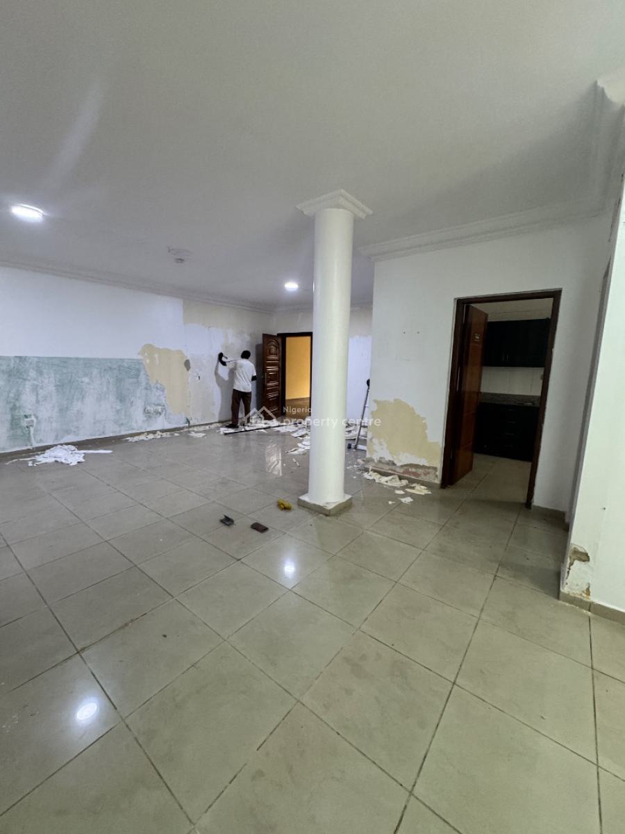 Beautiful & Spacious 2 Bed Apartment, Lekki Phase 1, Lekki, Lagos, Flat / Apartment for Rent