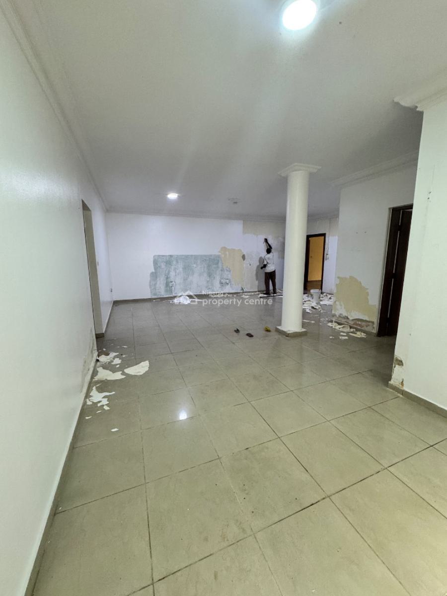 Beautiful & Spacious 2 Bed Apartment, Lekki Phase 1, Lekki, Lagos, Flat / Apartment for Rent