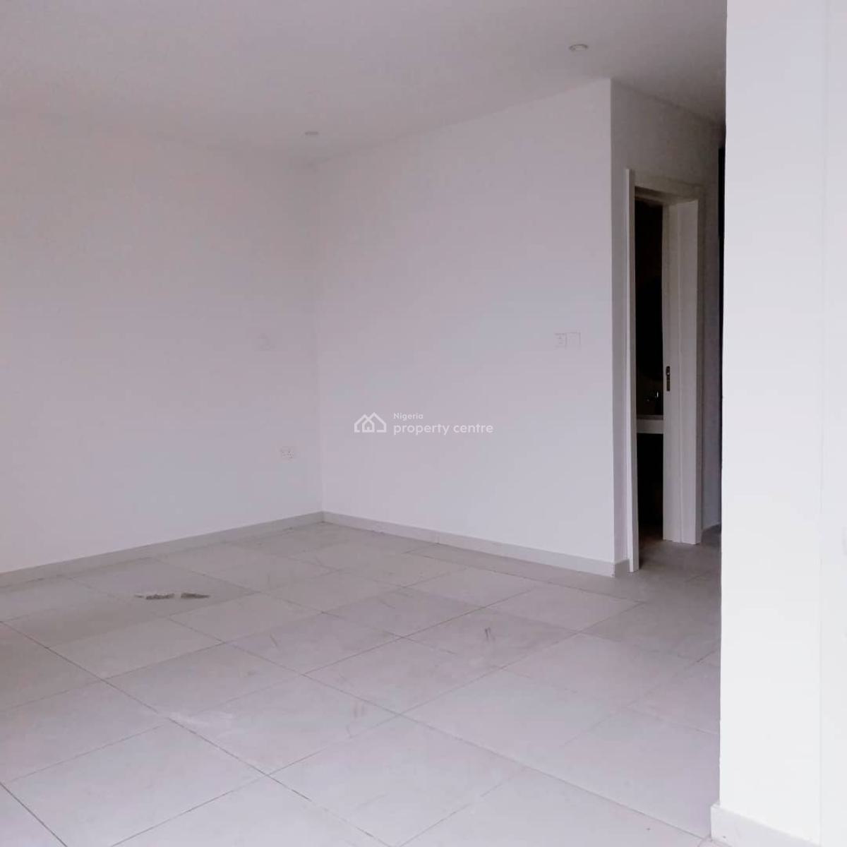 3 Bedroom Flat Available, Off Akeem Dickson, Lekki Phase 1, Lekki, Lagos, Flat / Apartment for Rent