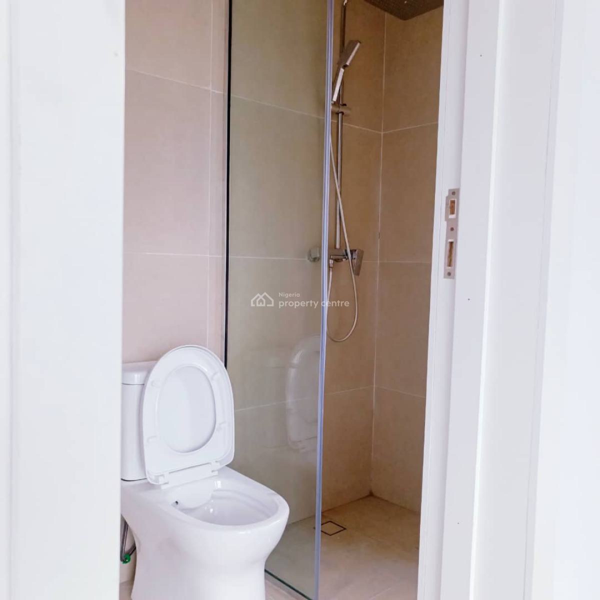 3 Bedroom Flat Available, Off Akeem Dickson, Lekki Phase 1, Lekki, Lagos, Flat / Apartment for Rent