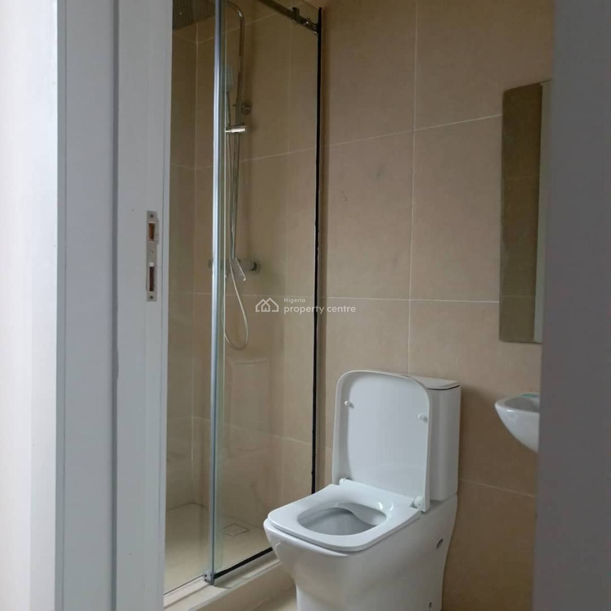3 Bedroom Flat Available, Off Akeem Dickson, Lekki Phase 1, Lekki, Lagos, Flat / Apartment for Rent
