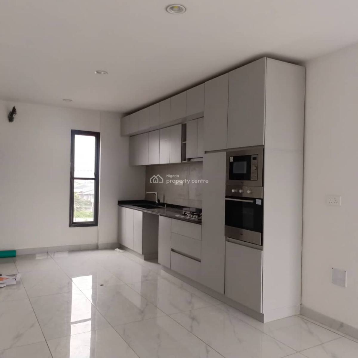 3 Bedroom Flat Available, Off Akeem Dickson, Lekki Phase 1, Lekki, Lagos, Flat / Apartment for Rent