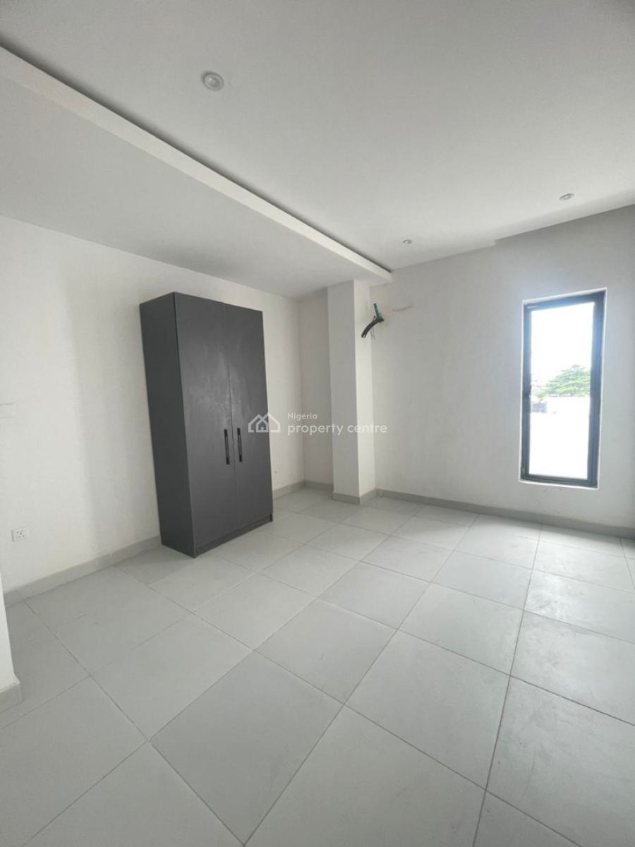 Serviced 3 Bedroom Apartment, Lekki Phase 1, Lekki, Lagos, Flat / Apartment for Rent