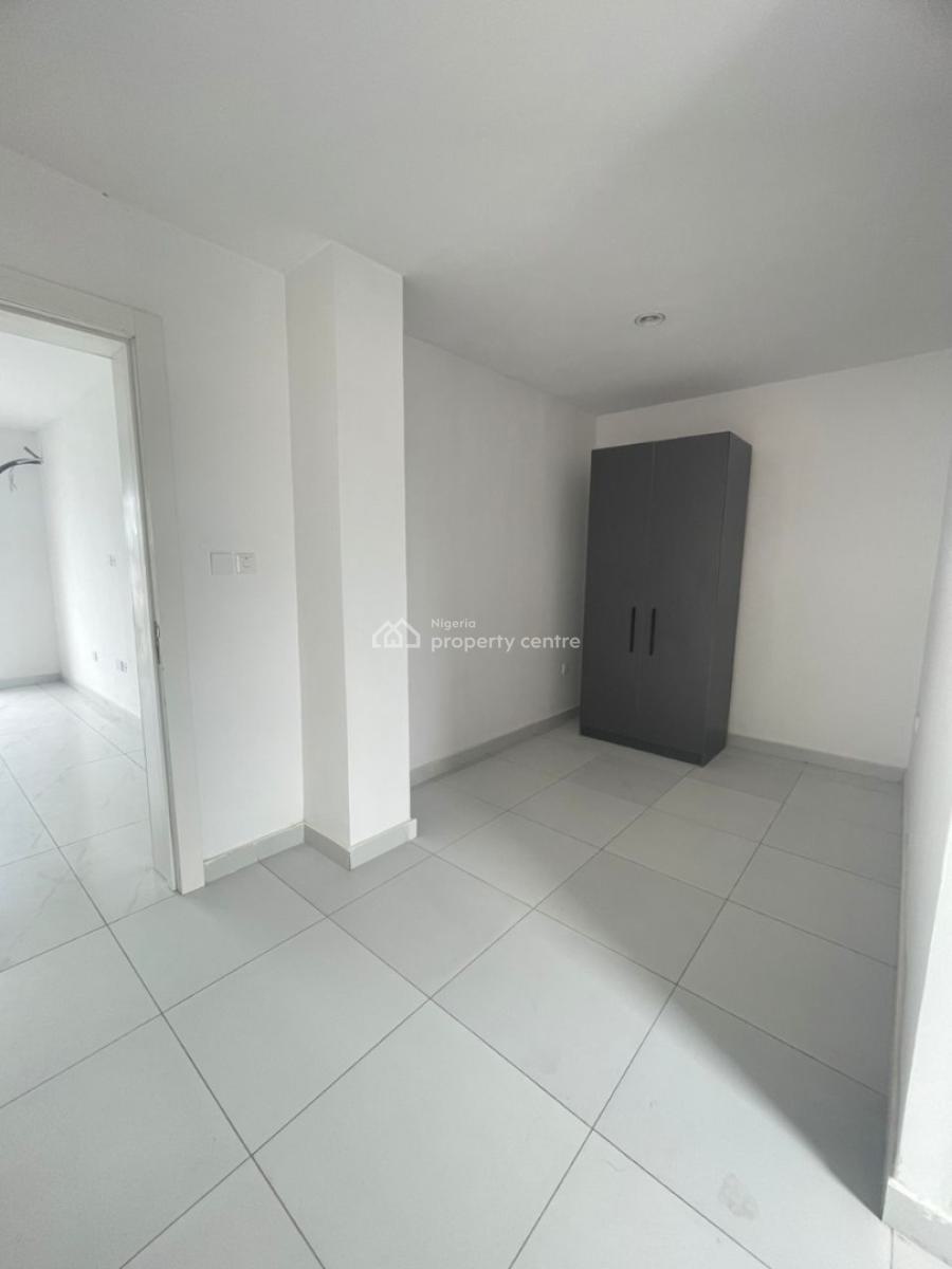 Serviced 3 Bedroom Apartment, Lekki Phase 1, Lekki, Lagos, Flat / Apartment for Rent